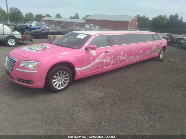 Chrysler 300 2014 2C3CCAAG0EH138621 Image 2