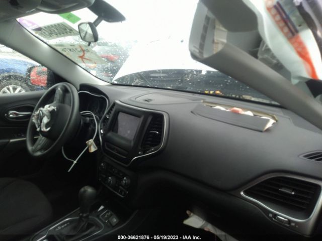 1C4PJLCB1LD581483 Jeep Cherokee Latitude