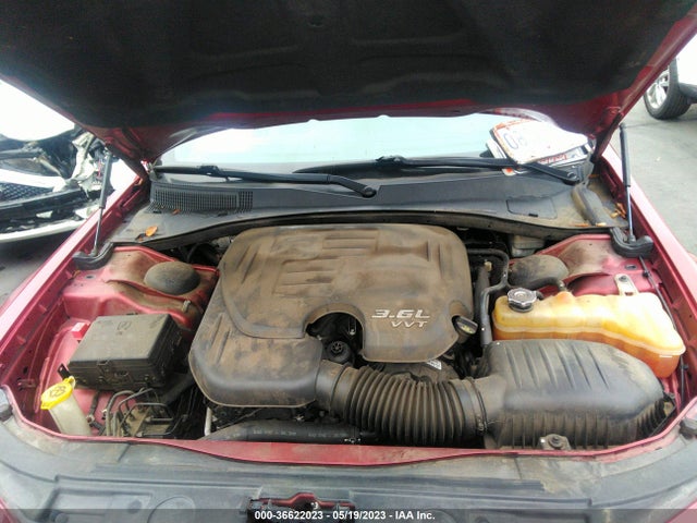 2C3CCAEG4EH358158 Chrysler 300 300c