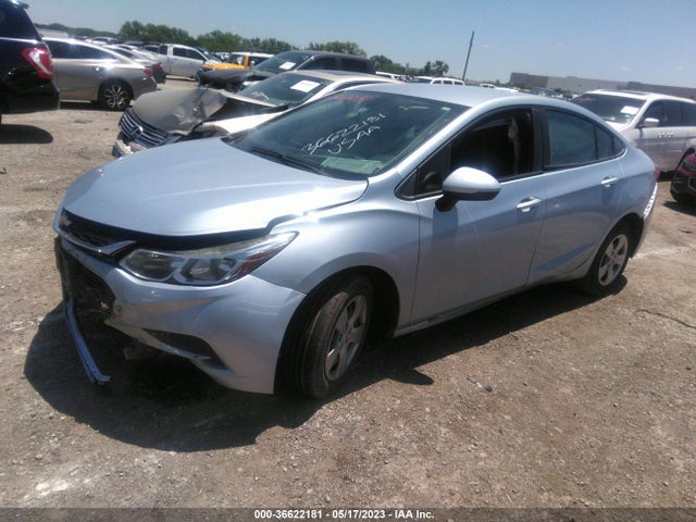 Chevrolet CRUZE LS 2017 1G1BC5SM4H7224851 Image 2