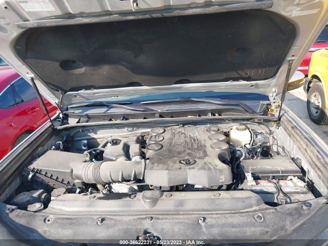 Toyota 4RUNNER SR5 2017 JTEBU5JR7H5428343 Image 11