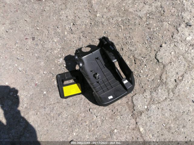 KNDJN2A23F7235073 KIA Soul Base