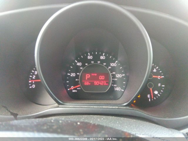 KNDJN2A23F7235073 KIA Soul Base