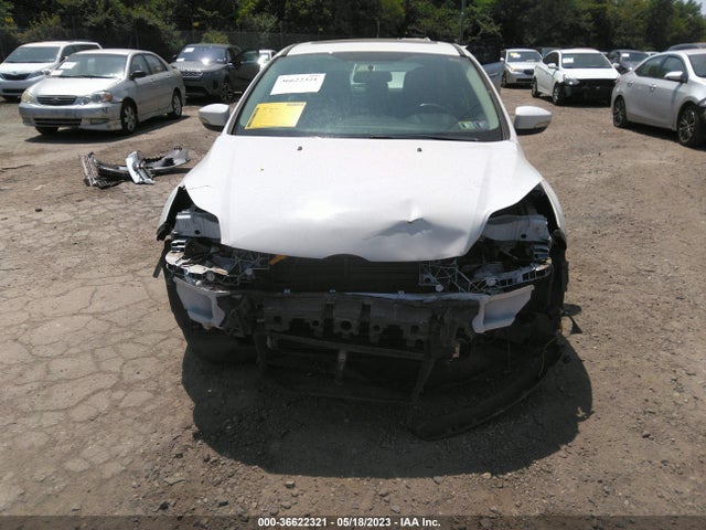 Ford FOCUS SE 2014 1FADP3K26EL279334 Image 6