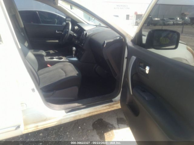 JN8AS5MV6EW720025 Nissan Rogue Select S