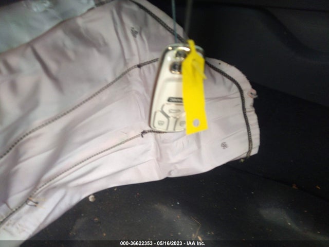 WAUGMAF40HN049858 Audi A4 Ultra Premium