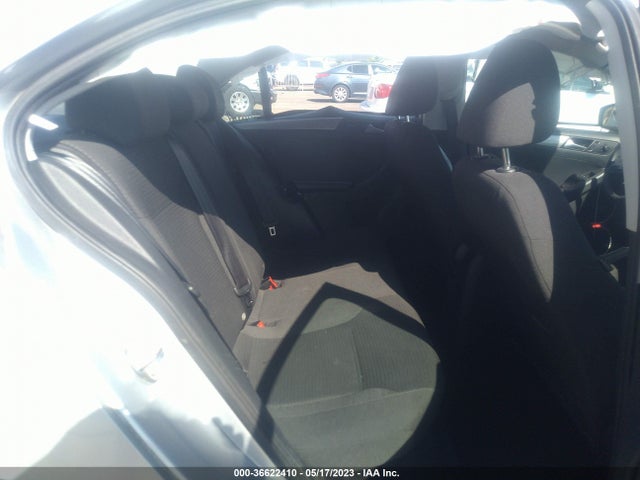 3VWD17AJ5FM246642 Volkswagen Jetta Sedan 1.8t Se