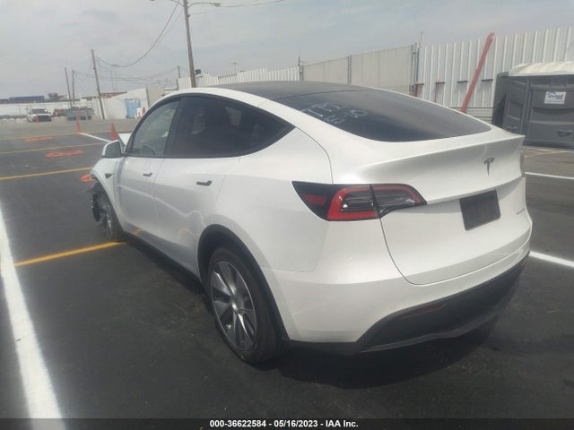 5YJYGDEE7LF054363 Tesla Model Y Long Range