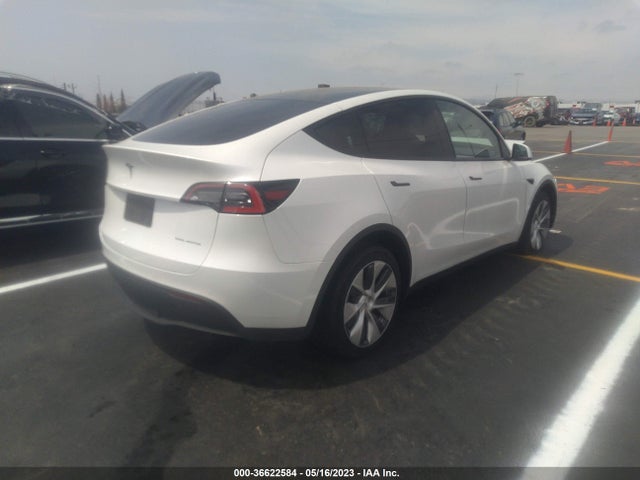 5YJYGDEE7LF054363 Tesla Model Y Long Range