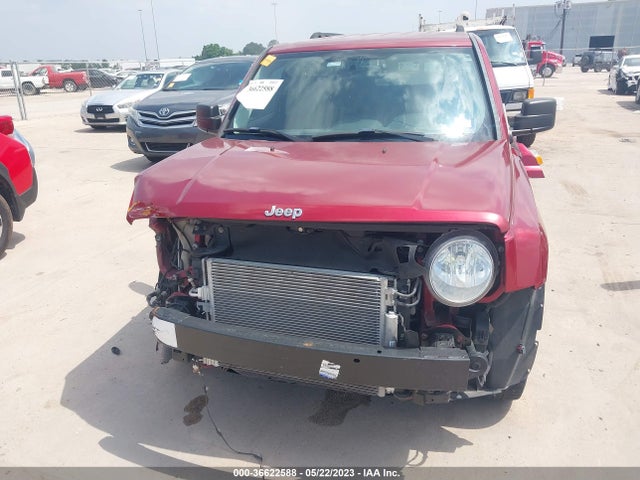 1C4NJPBB2FD281164 Jeep Patriot Sport