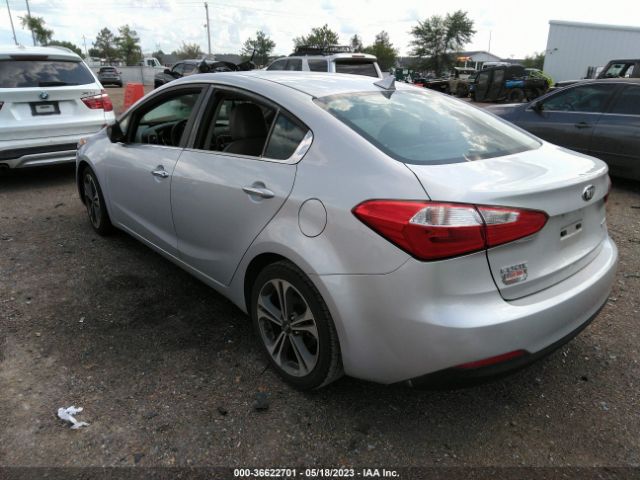 KNAFZ4A88F5364977 KIA FORTE EX