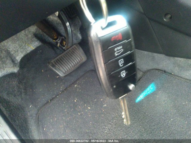3KPFK4A77JE284355 KIA FORTE LX
