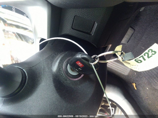 Toyota RAV4 LE 2017 2T3ZFREV7HW321393 Image 11