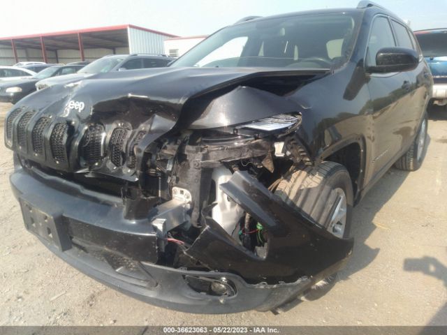1C4PJMCB4FW679387 Jeep Cherokee Latitude