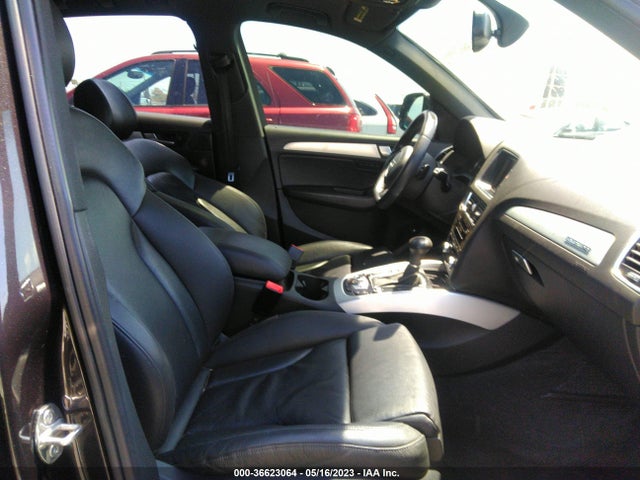 WA1DMAFP7EA097368 Audi Q5 Premium Plus