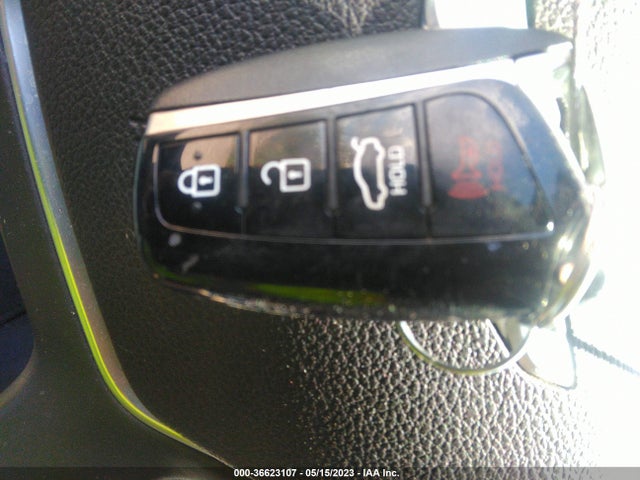 Hyundai Genesis Sedan Technology 2015 KMHGN4JE8FU018115 Image 3