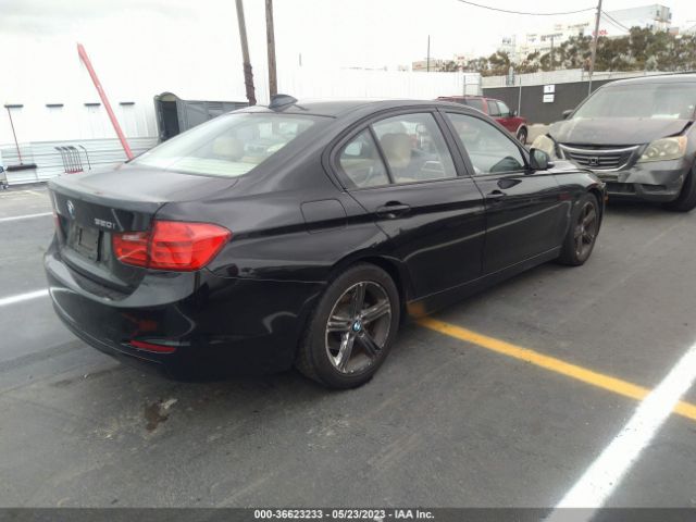 WBA3B1G50ENN90853 BMW 3 Series 320i