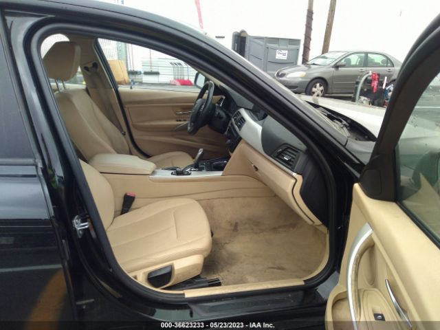 WBA3B1G50ENN90853 BMW 3 Series 320i
