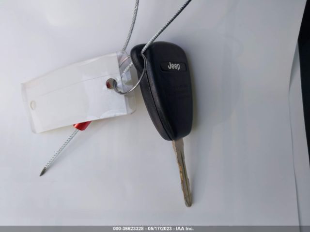 1C4NJCBA9GD687654 Jeep Compass Sport