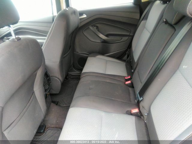 1FMCU0GD0HUA74898 Ford ESCAPE SE