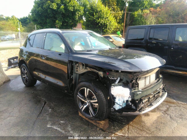 2023 Volvo XC40, VIN: YV4L12UN7P2946314