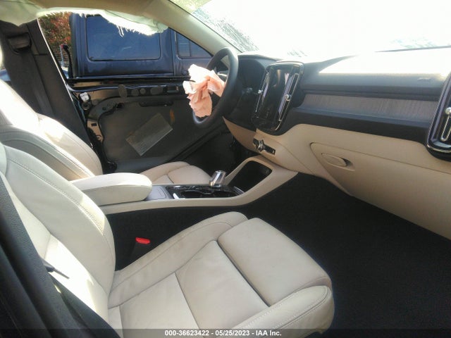 2023 Volvo XC40, VIN: YV4L12UN7P2946314