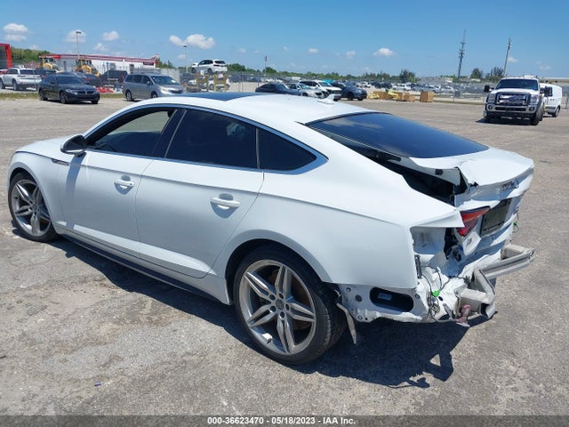 WAUENCF53JA010705 Audi A5 Sportback Premium Plus