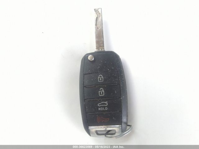 5XXGT4L33JG268740 KIA Optima Lx