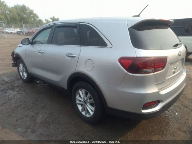 5XYPGDA55KG486023 KIA Sorento Lx V6
