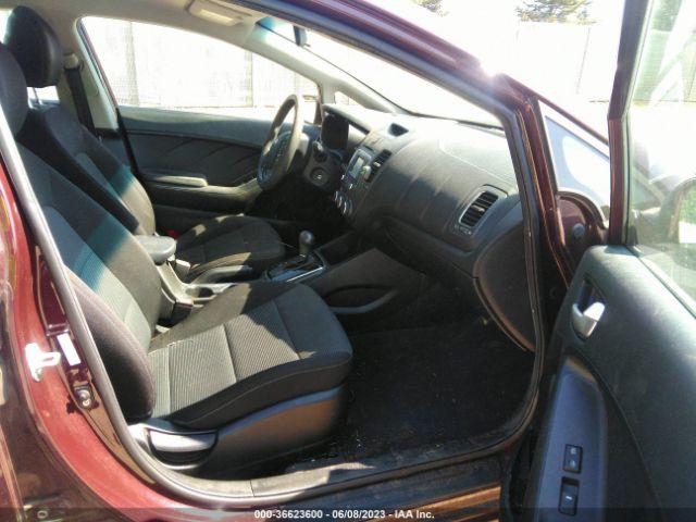 3KPFK4A73JE267956 KIA FORTE LX