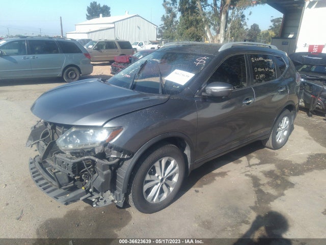 Nissan ROGUE SV 2015 5N1AT2MT8FC897860 Image 2