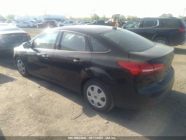 2016 FORD FOCUS S VIN: 1FADP3E22GL388484