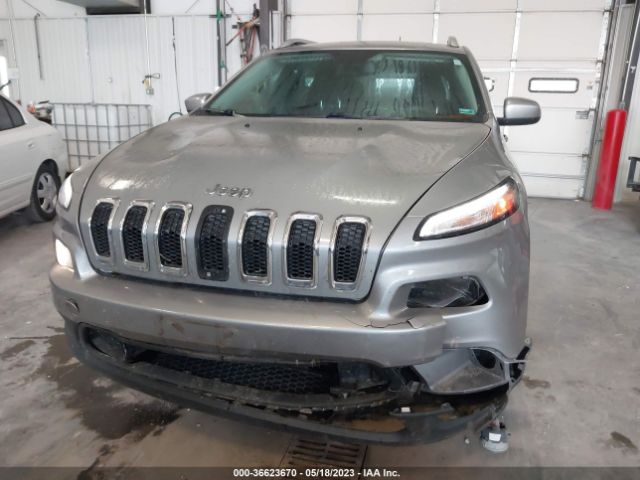 1C4PJMCS5FW601622 Jeep Cherokee Latitude