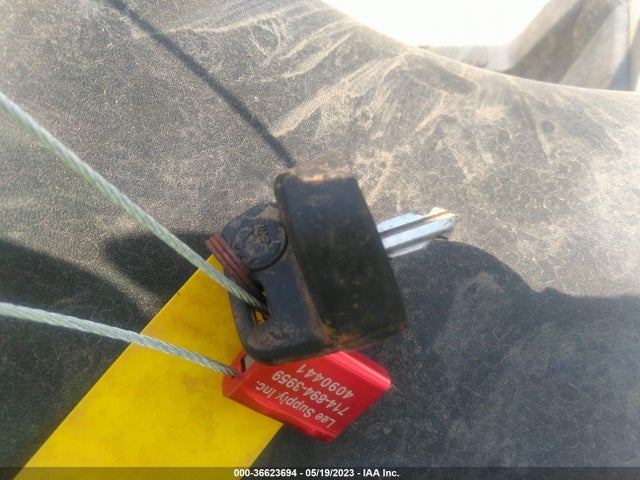 2021 CAN-AM OUTLANDER 3JBLWAT48MJ000349 Photo 10