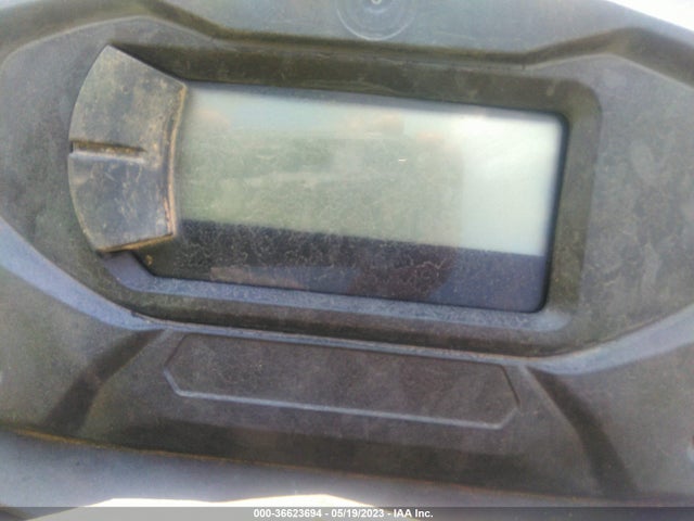 2021 CAN-AM OUTLANDER 3JBLWAT48MJ000349 Photo 6