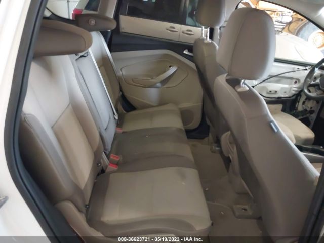 1FMCU9G9XFUC37375 Ford ESCAPE SE