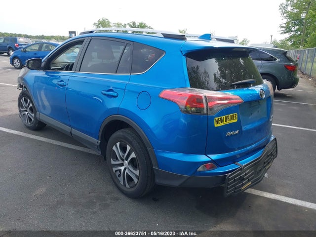 Toyota RAV4 LE 2016 JTMBFREV1GJ064178 Image 4