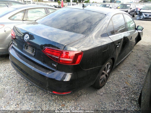 3VWDB7AJ7HM218700 Volkswagen Jetta 1.4t Se