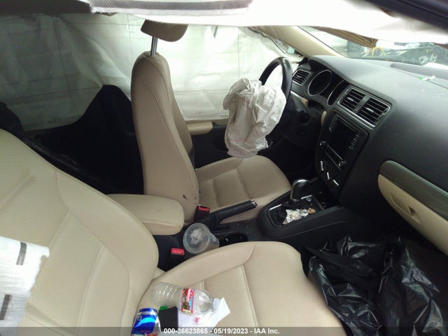 3VWDB7AJ7HM218700 Volkswagen Jetta 1.4t Se