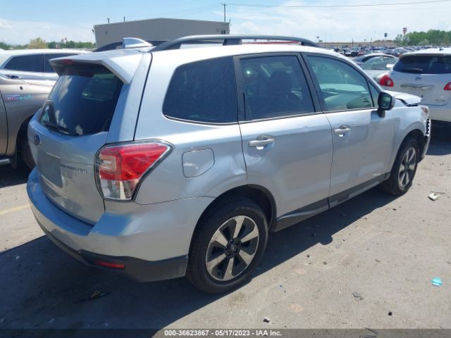 JF2SJAGC1JH464415 Subaru Forester Premium
