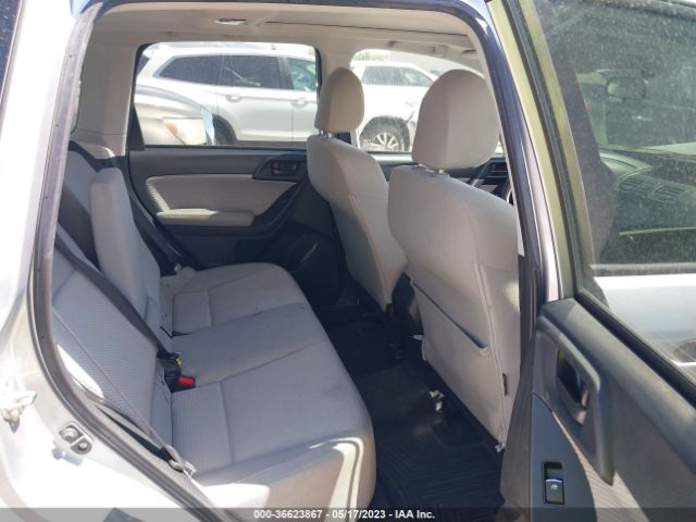 JF2SJAGC1JH464415 Subaru Forester Premium