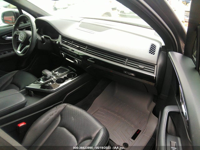 WA1VAAF74JD051681 Audi Q7 Prestige