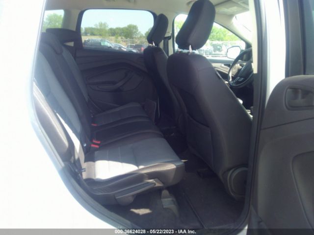 1FMCU0F72KUC07230 Ford ESCAPE S