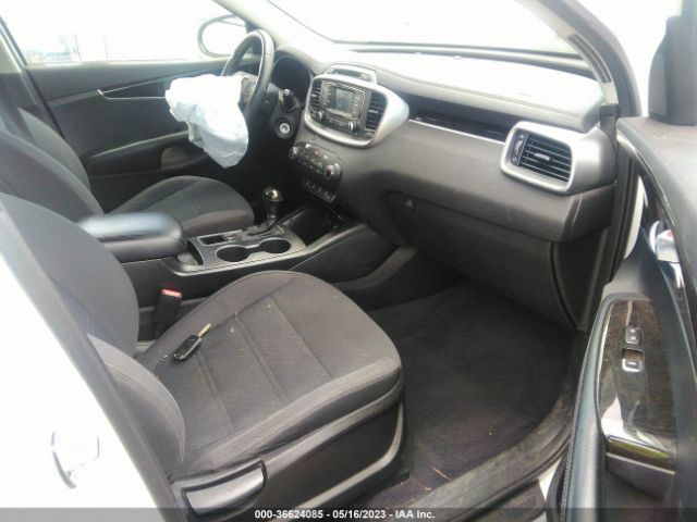 5XYPG4A36GG099888 KIA SORENTO LX
