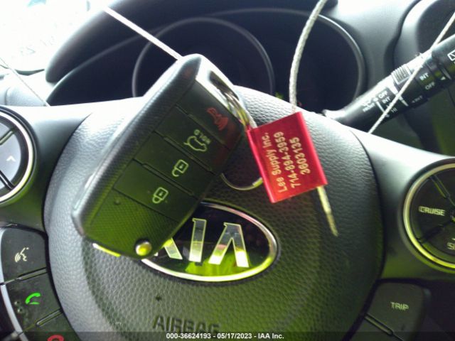 KNDJP3A54F7214050 KIA SOUL +