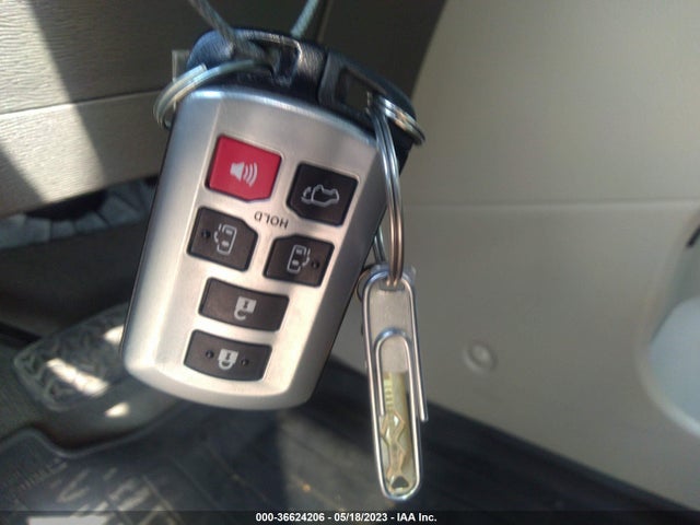 Toyota Sienna Xle Auto Access 2020 5TDYZ3DC2LS025756 Image 3