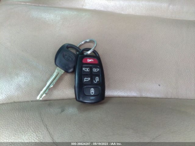 KNDMH4C74E6544239 KIA SEDONA EX
