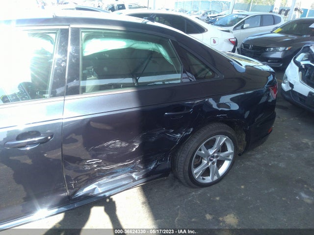 WAUKMAF48JN003419 Audi A4 Premium/tech Premium
