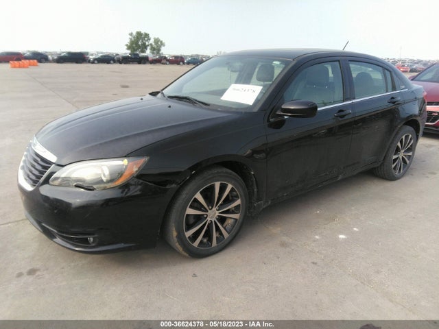 2013 CHRYSLER 200 LIMITED VIN: 1C3CCBCG6DN700207