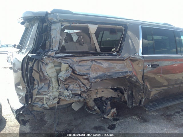 Chevrolet Suburban Ltz 2016 1GNSKJKC8GR319871 Image 8